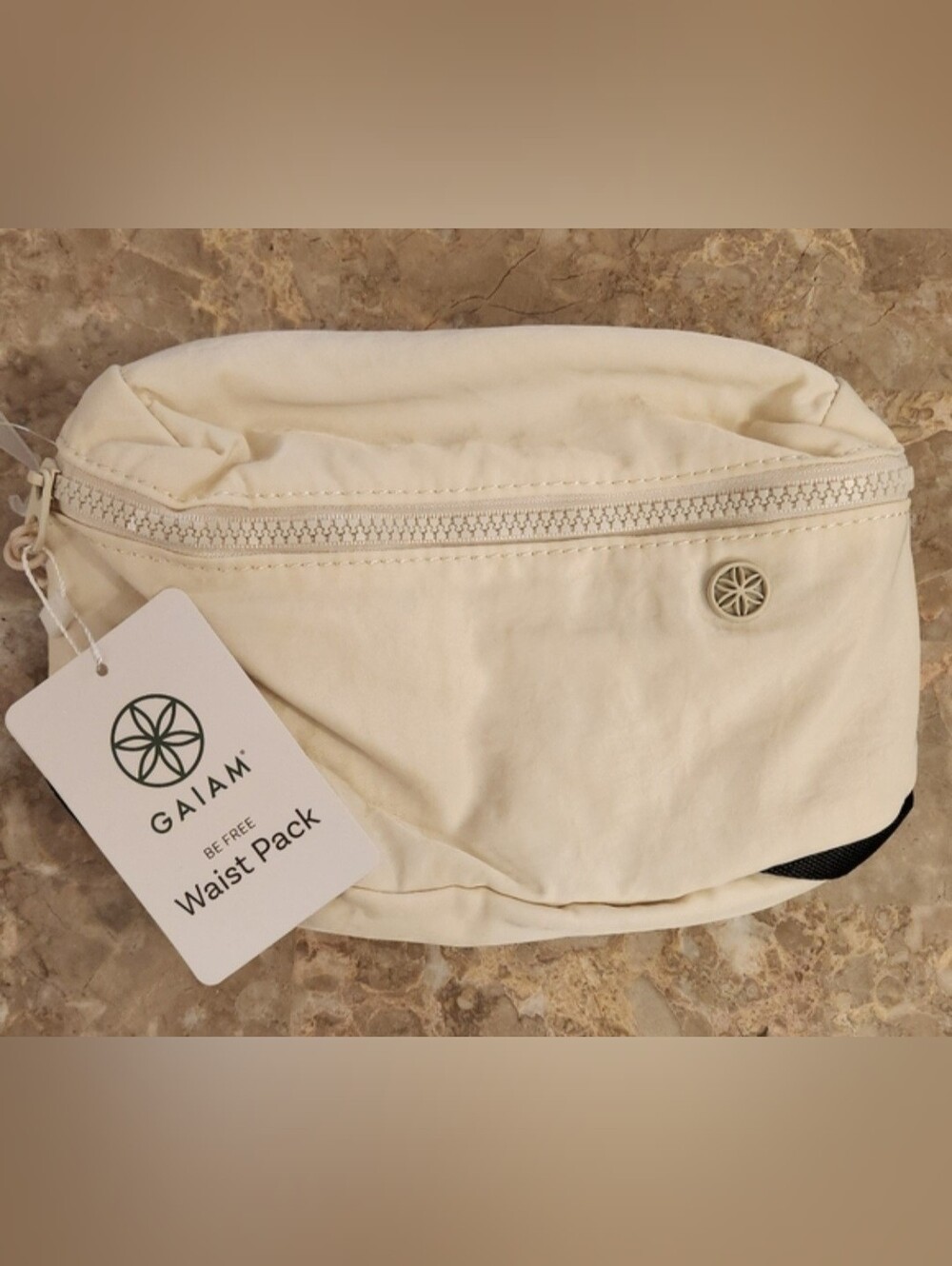 NWT GAIAM Fanny Pack Exercise Accessory Waist Pack White